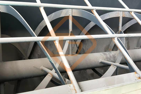 有機肥雙軸臥式攪拌機