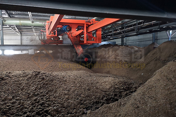 小型養牛場牛糞如何處理?一套牛糞有機肥設備多少錢?