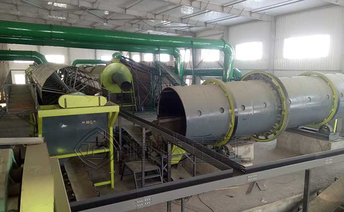 復(fù)混肥料生產(chǎn)設(shè)備有哪些？成套復(fù)混肥料生產(chǎn)設(shè)備價(jià)格費(fèi)用多少？