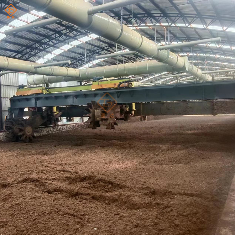 90天的豬,一天能產(chǎn)多少污水?生物有機(jī)肥生產(chǎn)設(shè)備